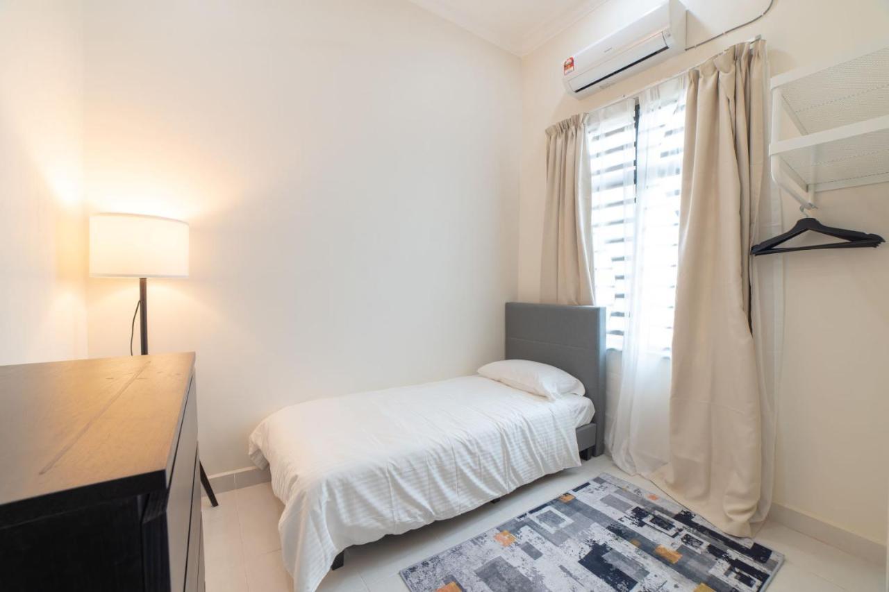 Hilmera Guesthouse Kuantan Exterior foto